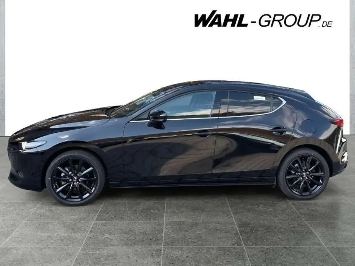 Neu Mazda 3 Exclusive-Line 140 PS (102 kW) 2026 Jet black Limousine
