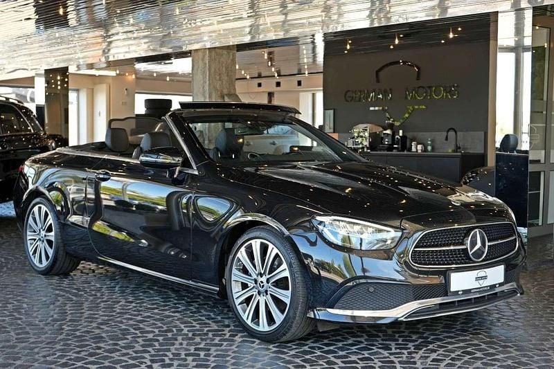 Second-hand Mercedes E200 197 CP (144 kW) 2021 Negru Cabrio