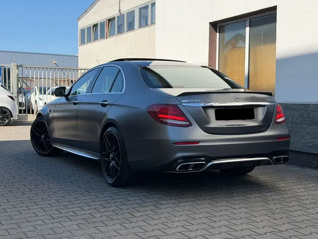 Gebraucht Mercedes E63S AMG AMG 612 PS (450 kW) 2017 Grau Limousine