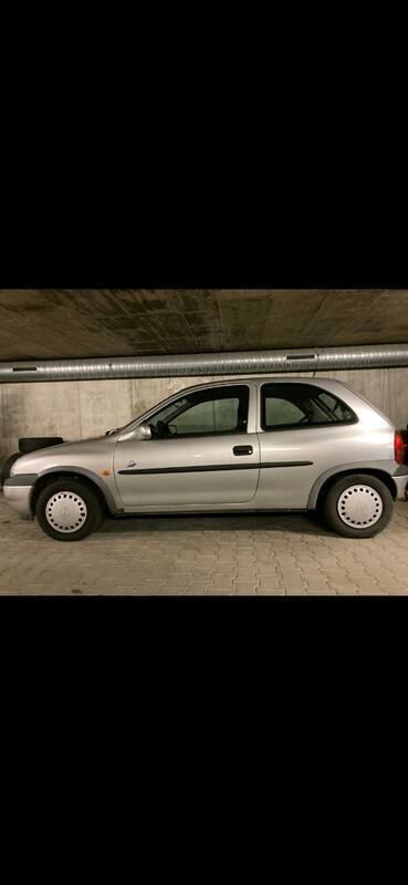 Silber Gebraucht 1998 Opel Corsa Kleinwagen | 220 € - Bild 1/4