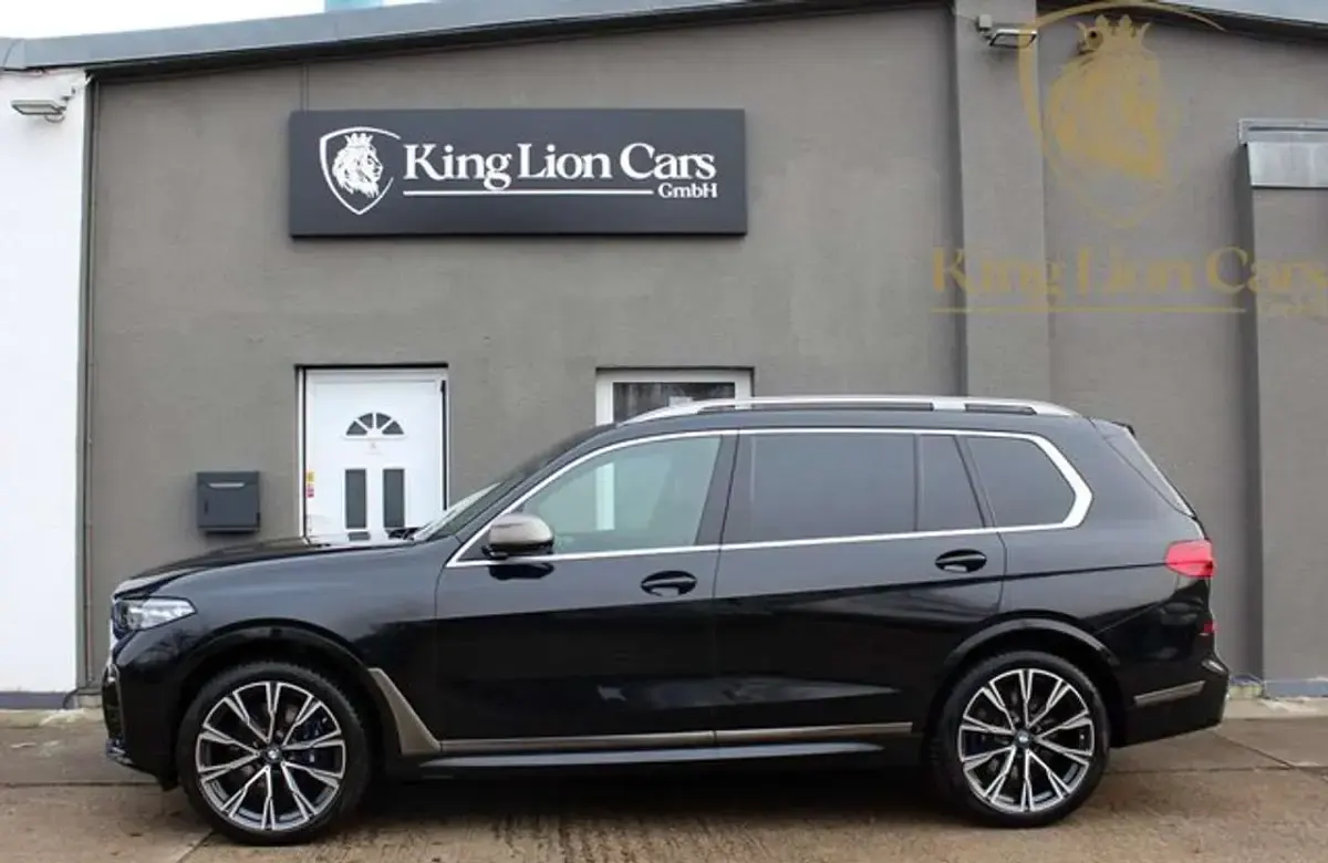 Gebraucht BMW X7 Performance 530 PS (389 kW) 2020 Black sapphire SUV