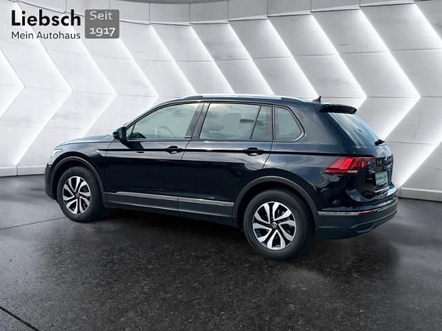 Gebraucht VW Tiguan Active 150 PS (110 kW) 2022 Schwarz SUV