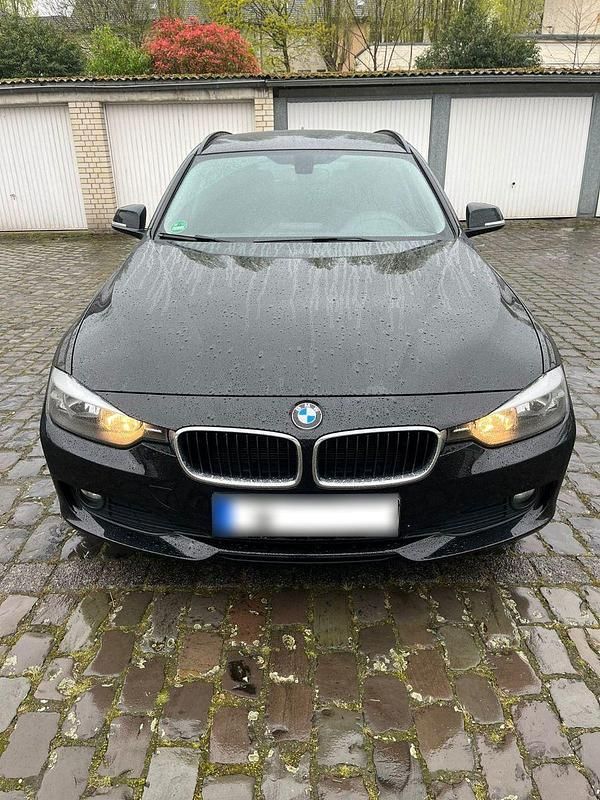 Gebraucht BMW 316 136 PS (100 kW) 2013 Schwarz Kombi