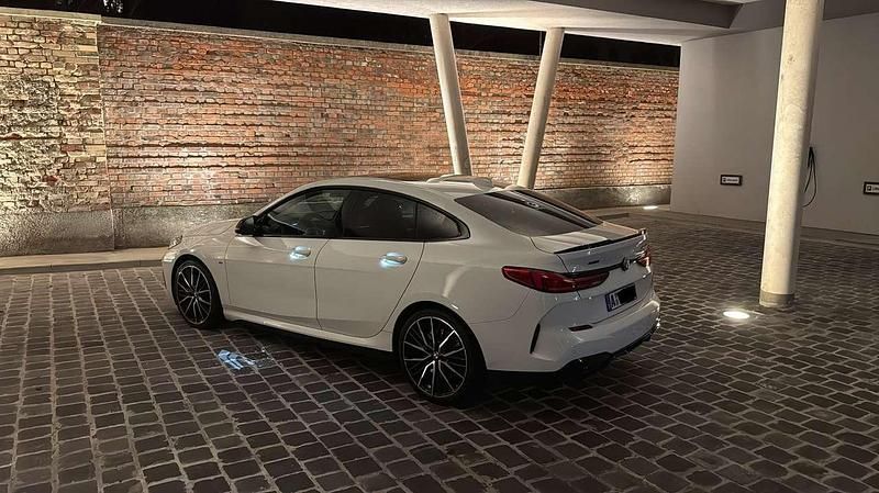 Gebraucht BMW M235 M Performance 306 PS (225 kW) 2021 Weiß Limousine