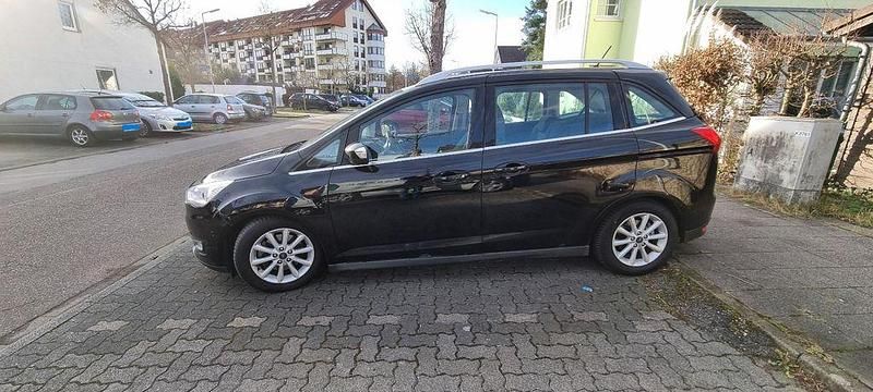 Schwarz Gebraucht 2017 Ford Grand C-Max Titanium Van / Kleinbus | 8.700 € (Fairer Preis) - Bild 1/4