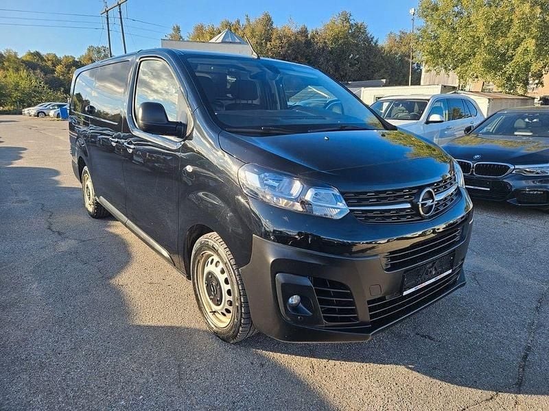 Gebraucht Opel Vivaro 144 PS (105 kW) 2022 Schwarz Van / Kleinbus