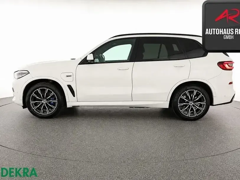 Gebraucht BMW X5 M Sport 394 PS (289 kW) 2021 Alpinweiss iii SUV