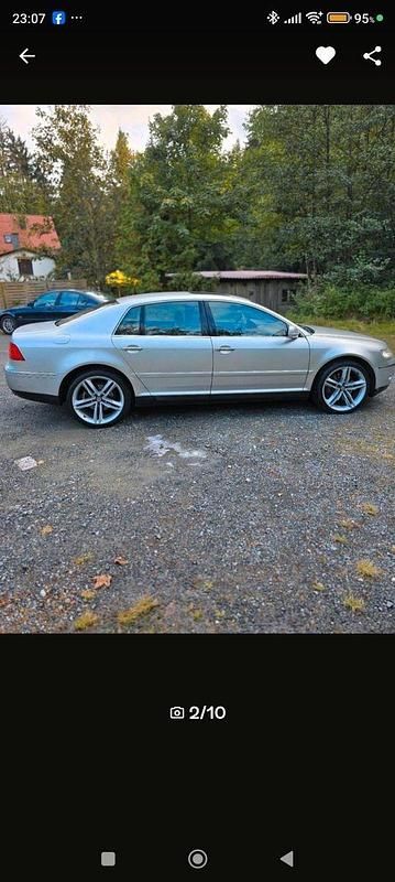 Second-hand VW Phaeton 334 CP (245 kW) 2004 Argintiu Berlinǎ