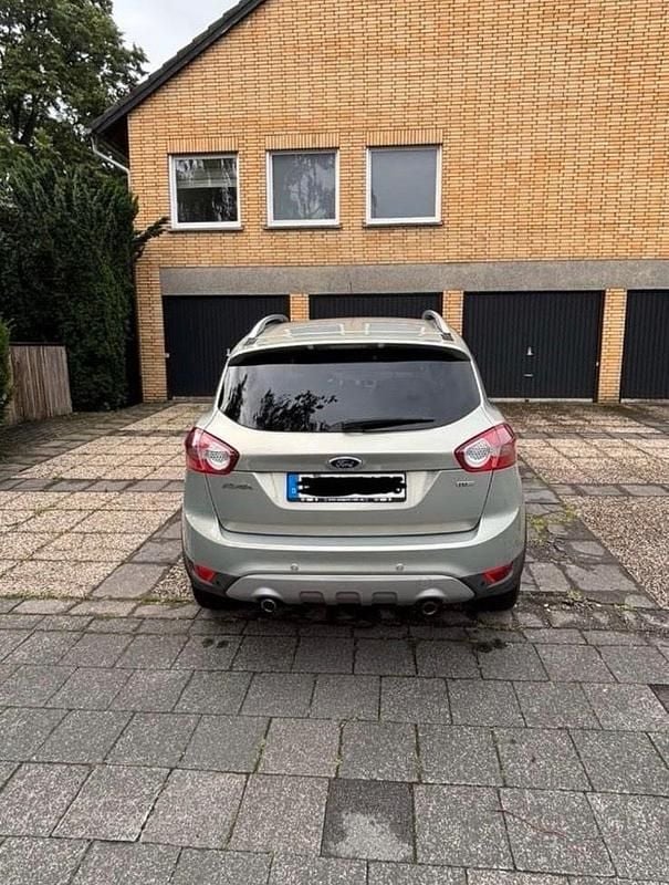 Gebraucht Ford Kuga Trend 136 PS (100 kW) 2010 Grau SUV