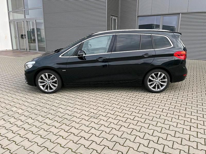 Gebraucht BMW 220 Luxury Line 190 PS (139 kW) 2016 Schwarz Kombi