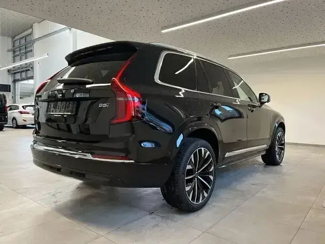 Neu Volvo XC90 Plus 250 PS (183 kW) 2026 Crystal white / metallic SUV