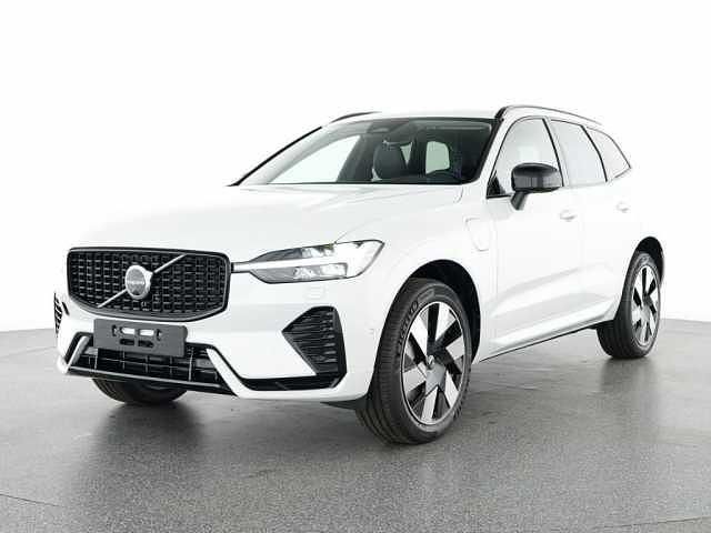 Gebraucht Volvo XC60 Plus 257 PS (189 kW) 2025 Crystal white SUV