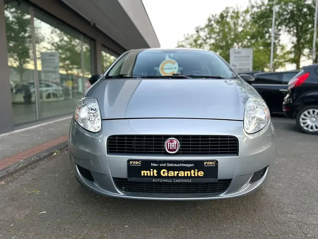 Gebraucht Fiat Grande Punto Basis 69 PS (50 kW) 2012 Kleinwagen