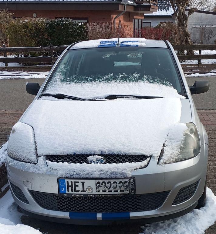 Gebraucht Ford Fiesta 60 PS (44 kW) 2007 Silber Kleinwagen