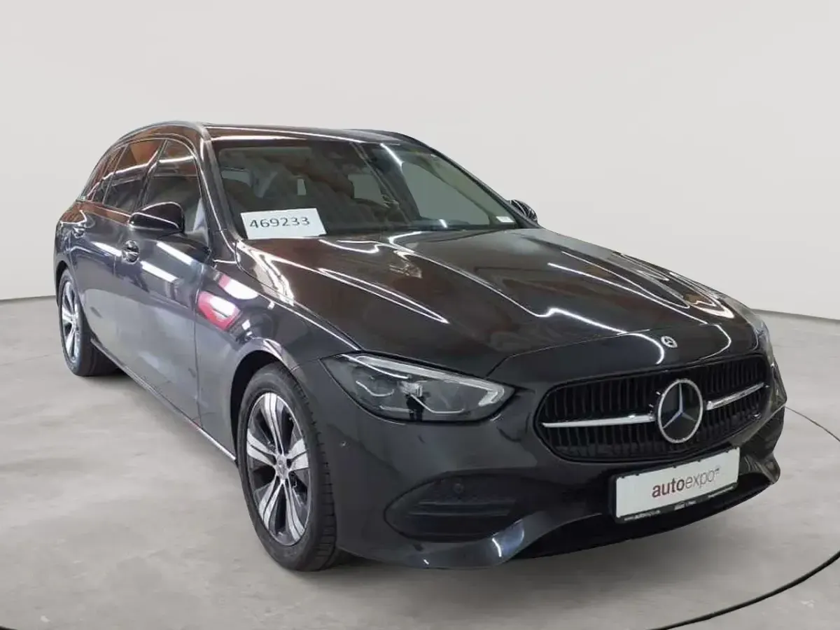 Gebraucht Mercedes C220 Avantgarde 200 PS (147 kW) 2022 Kombi