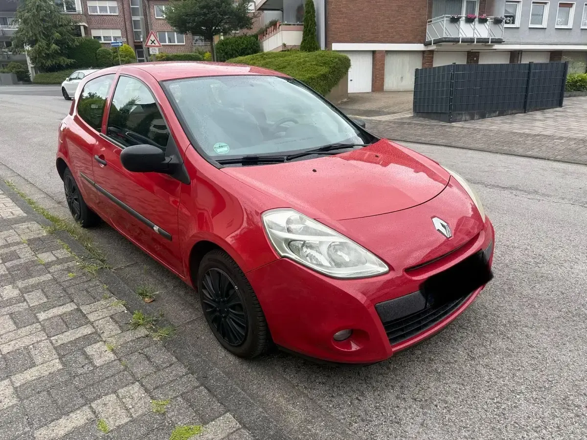 Gebraucht Renault Clio 75 PS (55 kW) 2009 Rot Kleinwagen