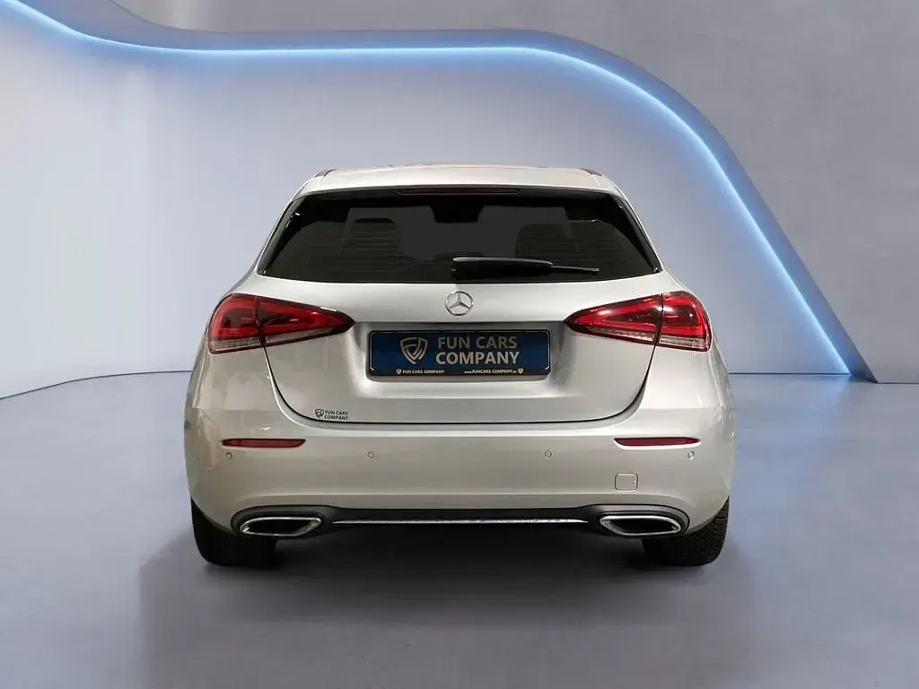 Gebraucht Mercedes A200 AMG Edition 1 150 PS (110 kW) 2020 Silber Limousine