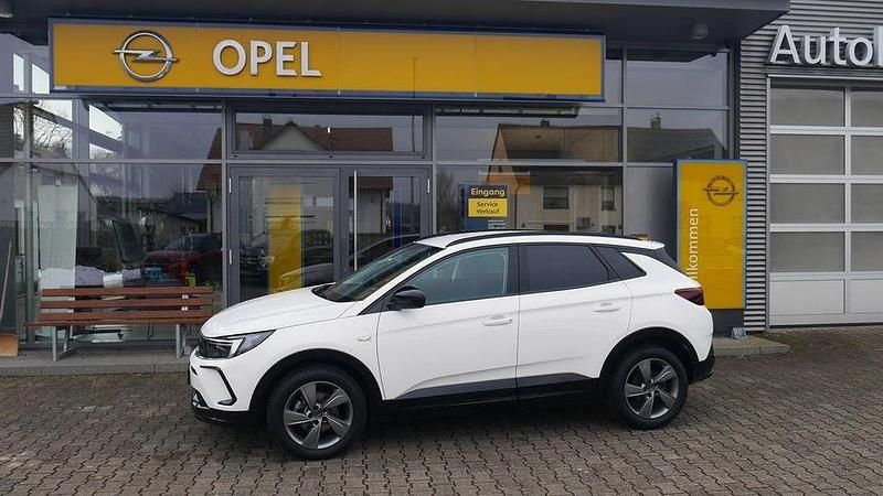 Gebraucht Opel Grandland X 131 PS (96 kW) 2024 Weiß SUV