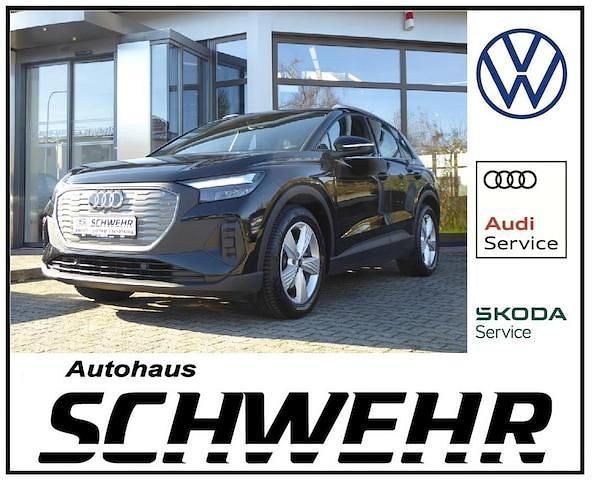 Gebraucht Audi Q4 e-tron 125 kW (170 PS) 2023 Mythosschwarz metallic SUV