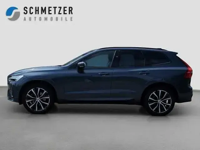 Gebraucht Volvo XC60 145 PS (106 kW) 2022 SUV