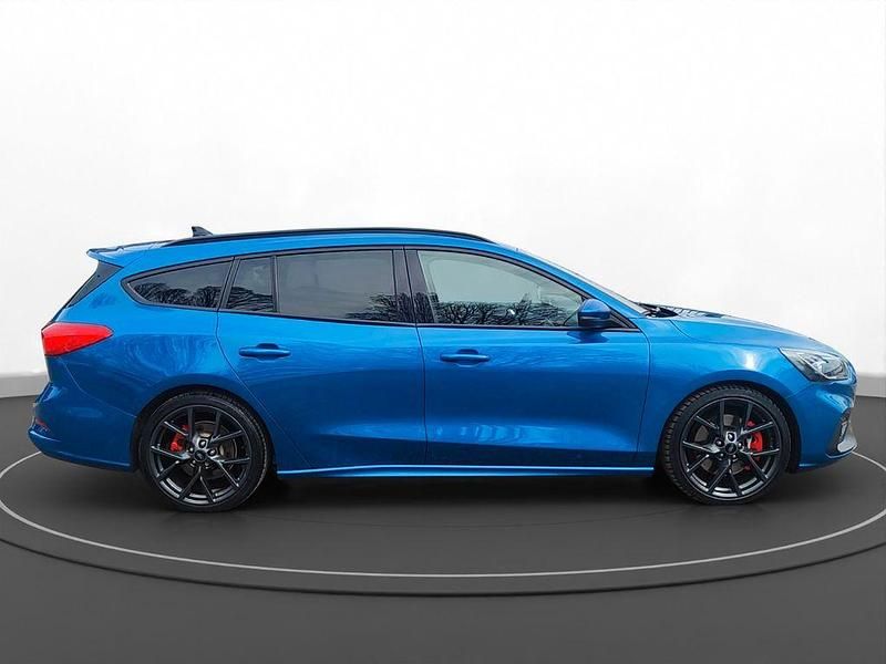 Gebraucht Ford Focus ST 280 PS (205 kW) 2021 Blau Limousine