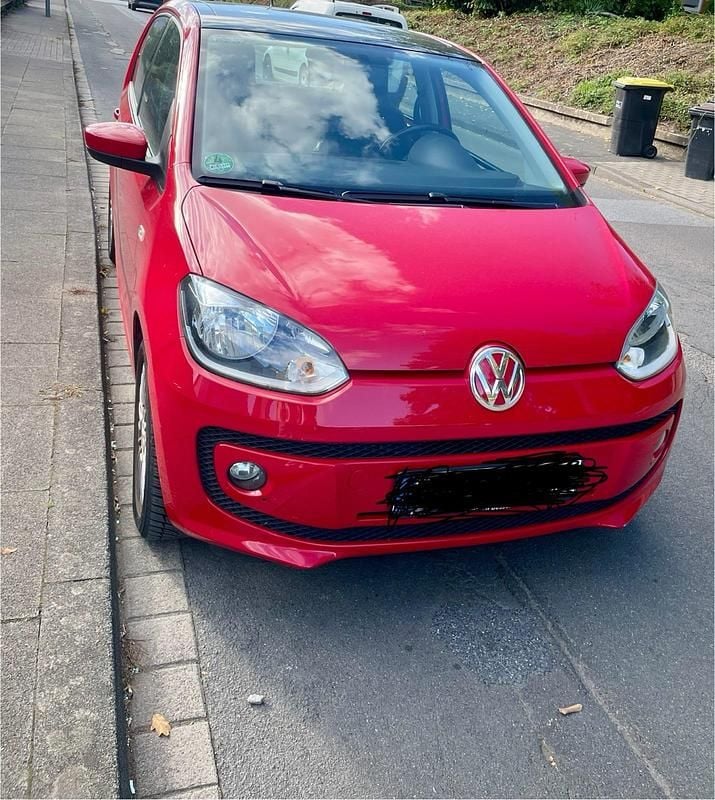 Rot Gebraucht 2015 VW up! Kleinwagen | 9.499 € (Fairer Preis) - Bild 1/4