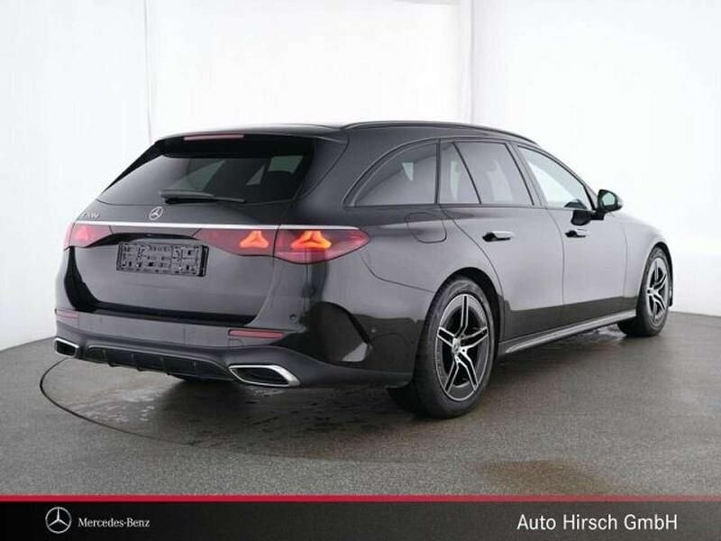 Gebraucht Mercedes E220 AMG 197 PS (144 kW) 2024 Lack obsidianschwarz Kombi