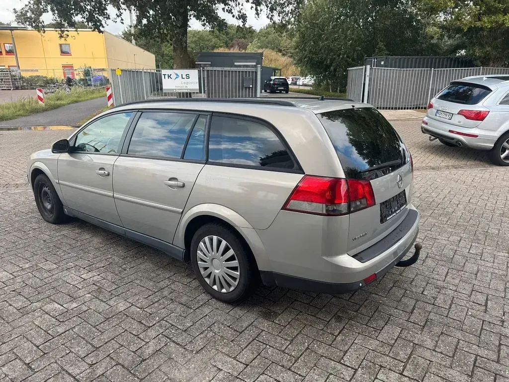 Gebraucht Opel Vectra Edition 150 PS (110 kW) 2005 Braun Limousine