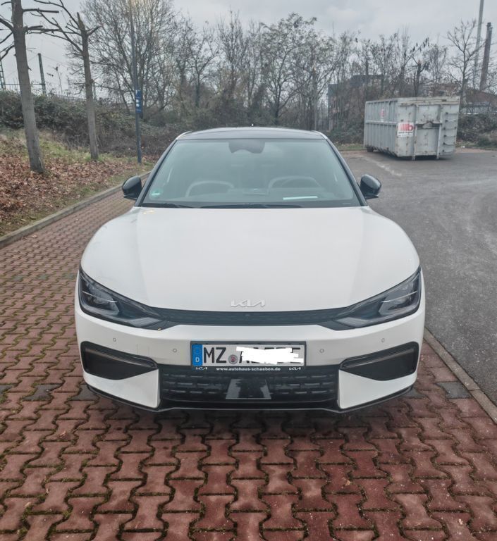 Weiß Gebraucht 2022 Kia EV6 GT-Line SUV | 35.500 € (Guter Preis) - Bild 1/4