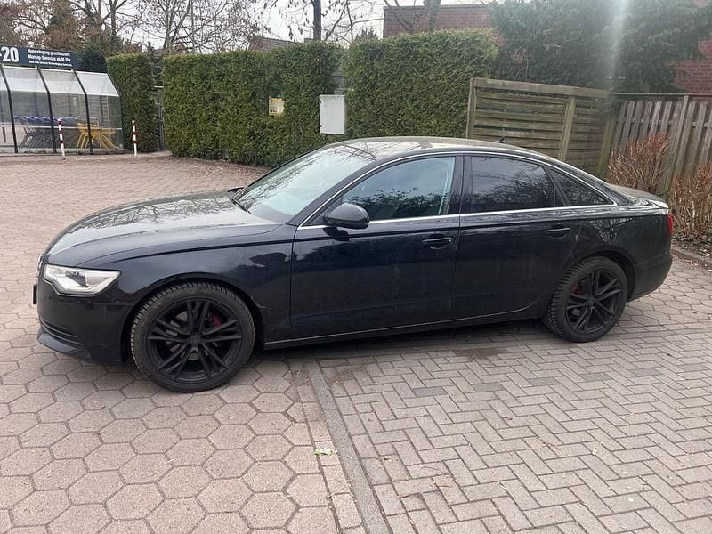 Gebraucht Audi A6 Comfort 204 PS (150 kW) 2014 Schwarz Limousine