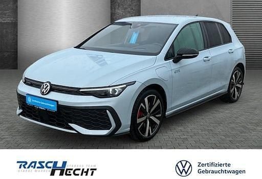 Crystal ice blue metallic Gebraucht 2025 VW Golf GTE Limousine | 37.690 € (Guter Preis) - Bild 1/4