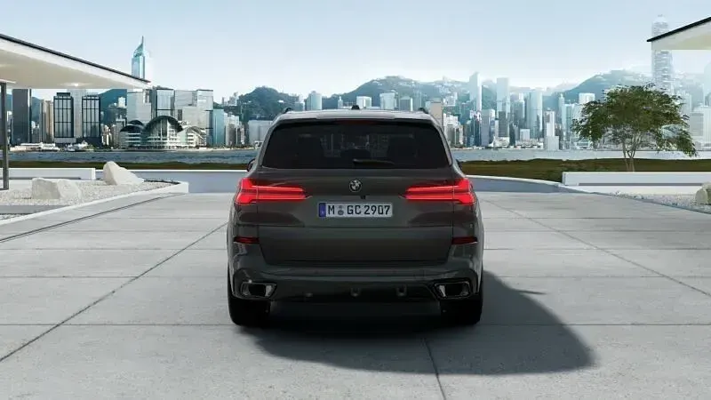 Neu BMW X5 M Sport 298 PS (219 kW) 2026 Grau SUV