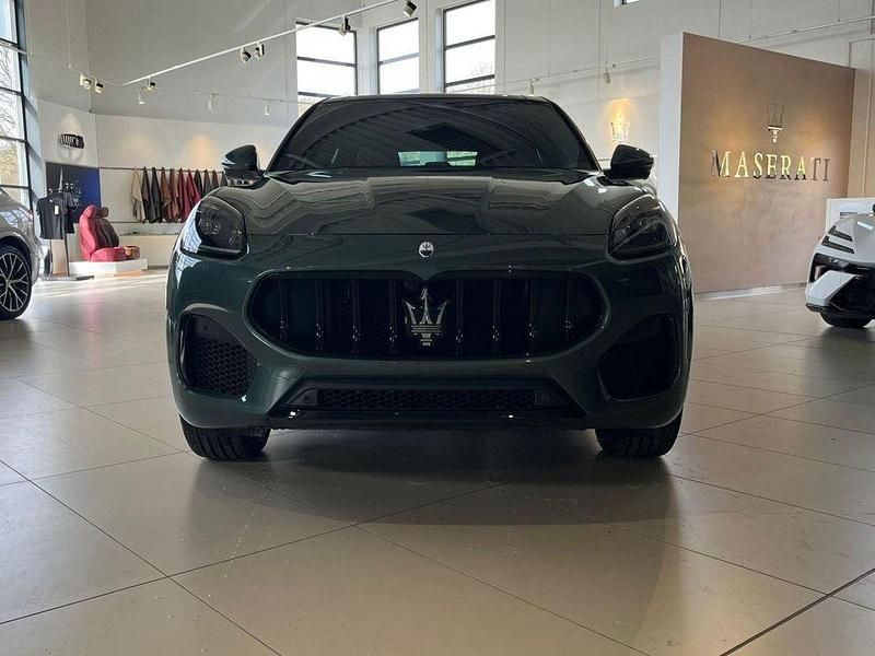 Neu Maserati Grecale 330 PS (242 kW) 2026 Grün SUV