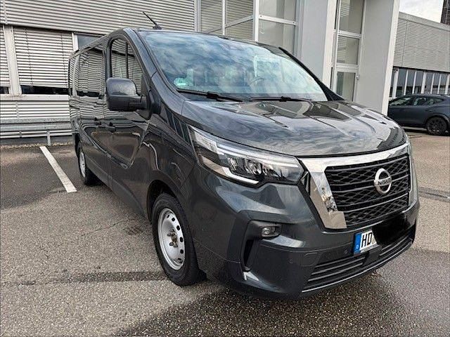 Gebraucht Nissan NV300 Tekna 150 PS (110 kW) 2021 Grau Van