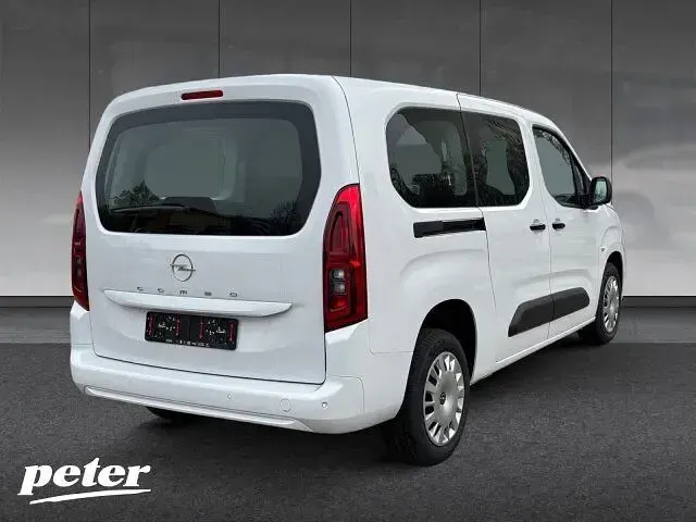 Neu Opel Combo Edition 131 PS (96 kW) 2025 Weiß Van / Kleinbus