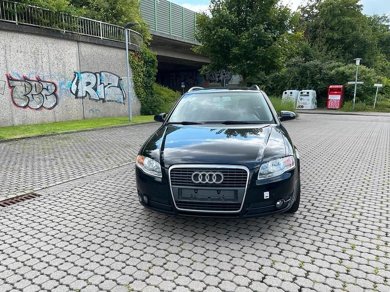 Schwarz Gebraucht 2007 Audi A4 Kombi | 2.400 € (Guter Preis) - Bild 1/4