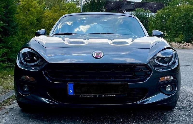 Gebraucht Fiat 124 Spider 140 PS (102 kW) 2019 Grau Cabrio