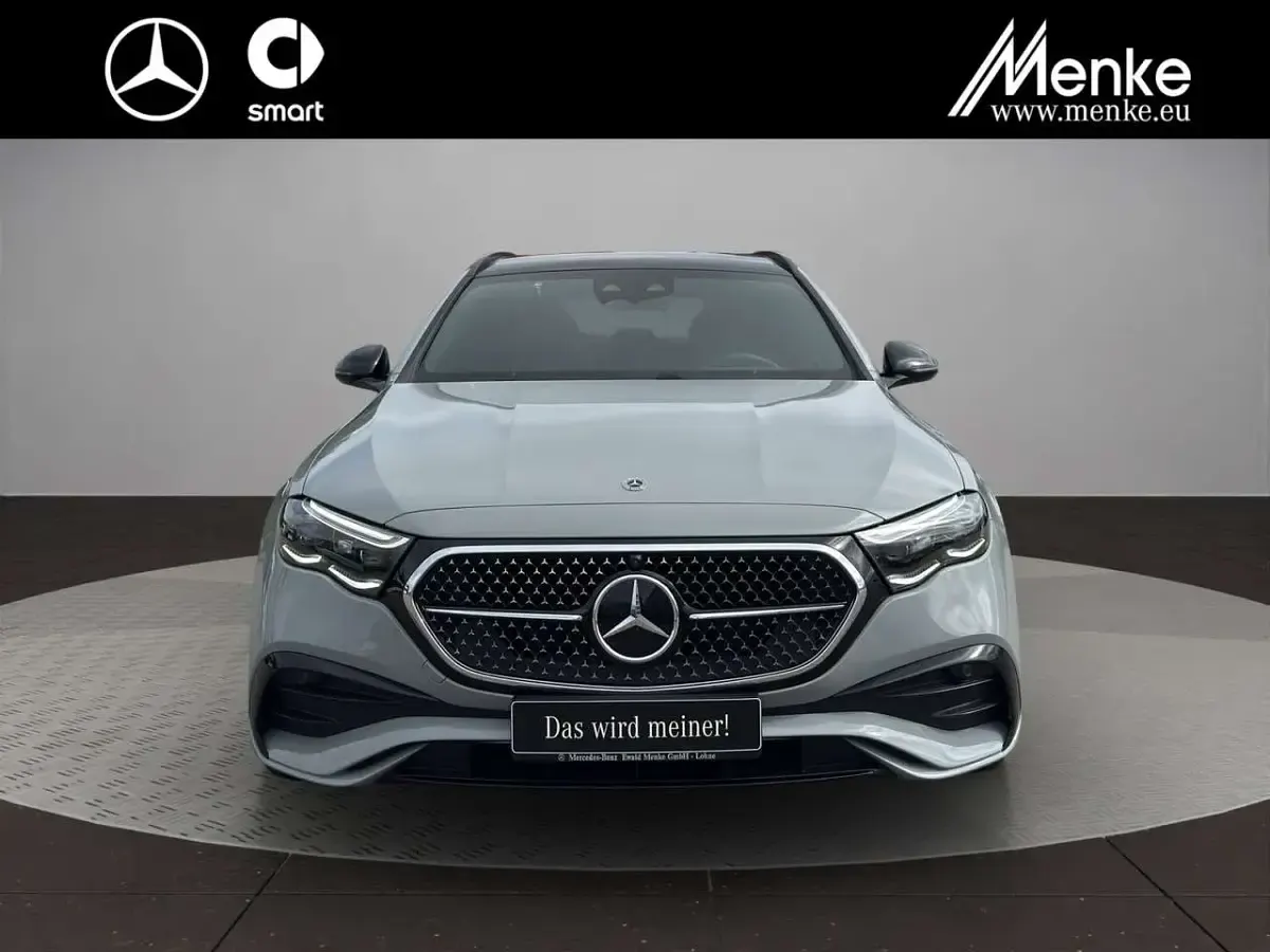 Gebraucht Mercedes E300 AMG 197 PS (144 kW) 2024 Manufaktur lack manufaktur alp Kombi