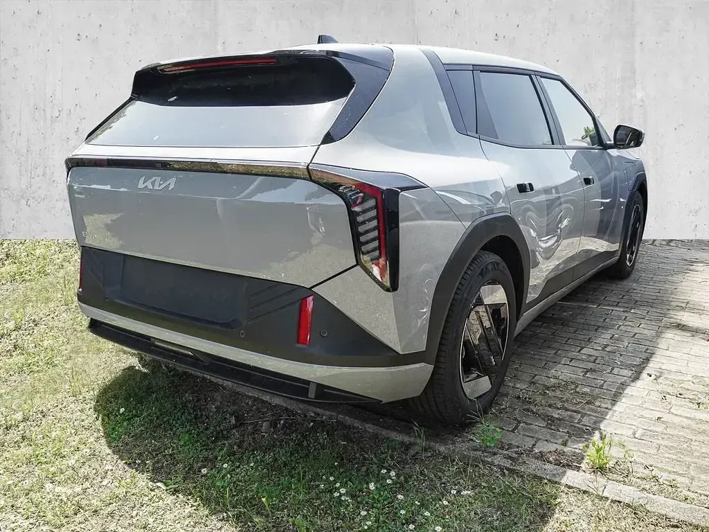 Ny Kia EV4 Earth 150 kW (204 HK) 2026 Grå SUV