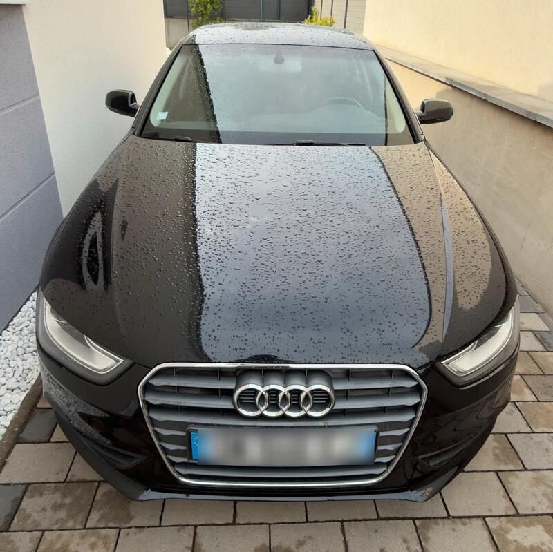 Schwarz Gebraucht 2013 Audi A4 Business Limousine | 15.200 € - Bild 1/4