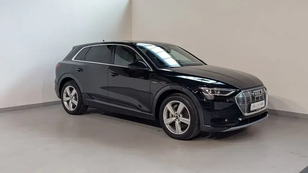 Gebraucht Audi e-tron Advanced 230 kW (313 PS) 2022 Schwarz SUV
