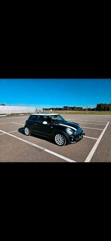 Second-hand Mini Cooper 122 CP (89 kW) 2011 Negru Hatchback