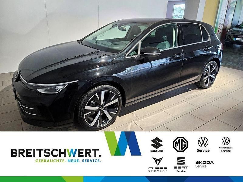 Gebraucht VW Golf VIII Style 150 PS (110 kW) 2025 Schwarz Limousine