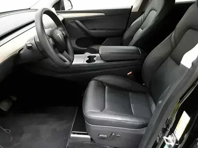 Gebraucht Tesla Model Y Long Range AWD 378 kW (514 PS) 2023 Andere SUV