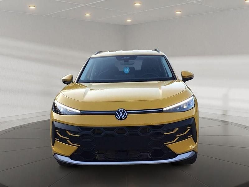 Neu VW T-Roc Life 116 PS (85 kW) 2026 Gelb SUV