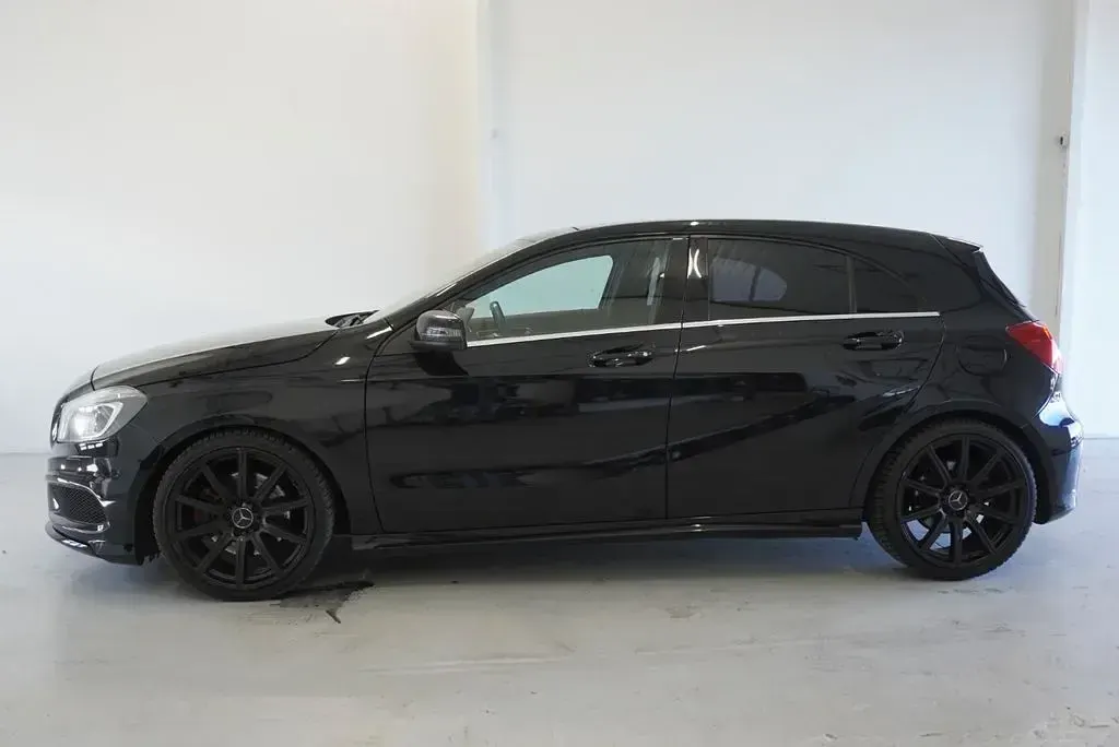Gebraucht Mercedes A250 211 PS (155 kW) 2013 Schwarz Limousine