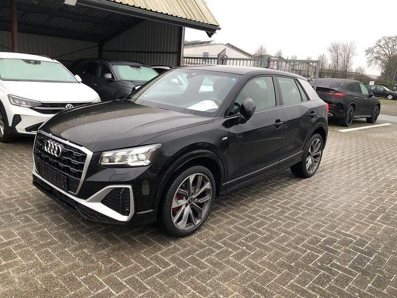 Schwarz Gebraucht 2021 Audi Q2 S-Line SUV | 28.700 € (Teuer) - Bild 1/4