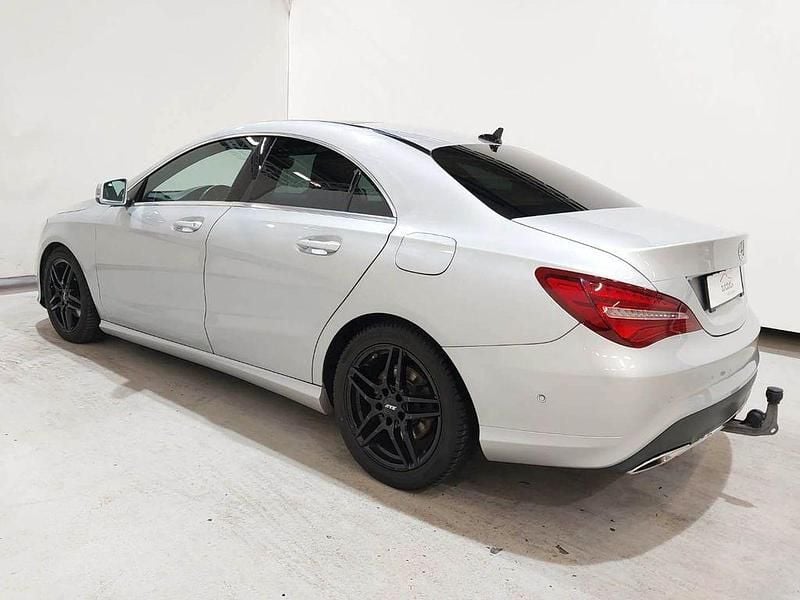 Gebraucht Mercedes CLA220 184 PS (135 kW) 2017 Silber Limousine