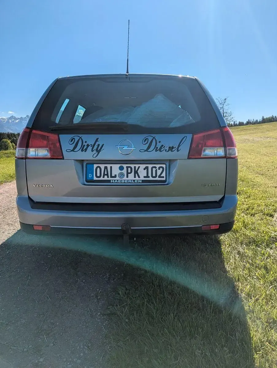 Gebraucht Opel Vectra 120 PS (88 kW) 2007 Silber Kombi