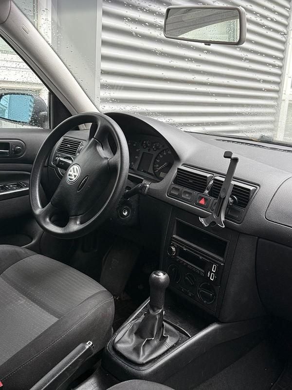 Używany VW Golf IV 75 KM (55 kW) 2003 Kombi
